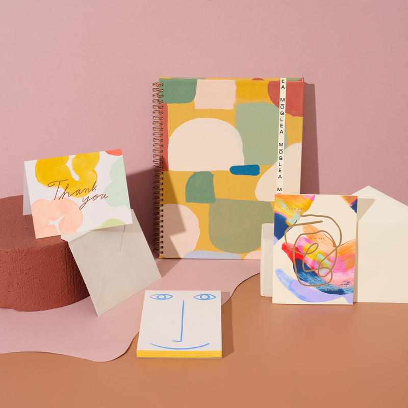 Moglea Sol Sketchbook notebook with floral artwork cover, featuring colorful flower illustration and elegant design.